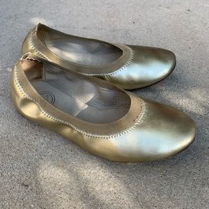 Gold ballet flats, girls 12, Charleston shoe
